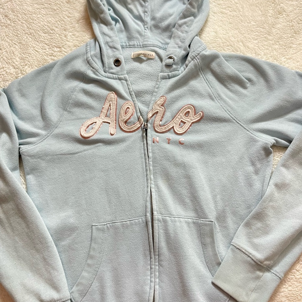 Aeropostale Women’s / Teen girls zip up hoodie